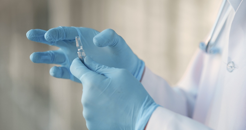 Roche faz parceria com Moderna para utilização de teste de anticorpos em participantes nos ensaios clínicos em curso com a vacina